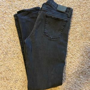 LUCKY BRAND straight leg jeans